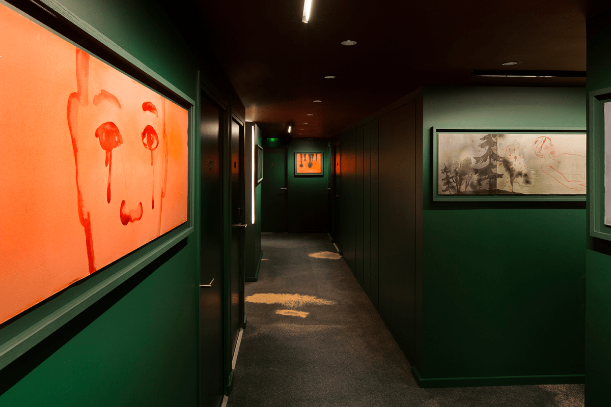 Couloir Drawing Hotel